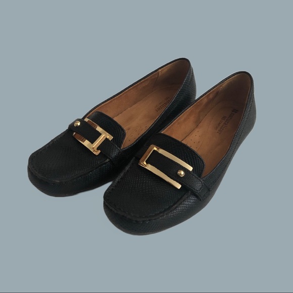 Naturalizer Loafers - Picture 1 of 6